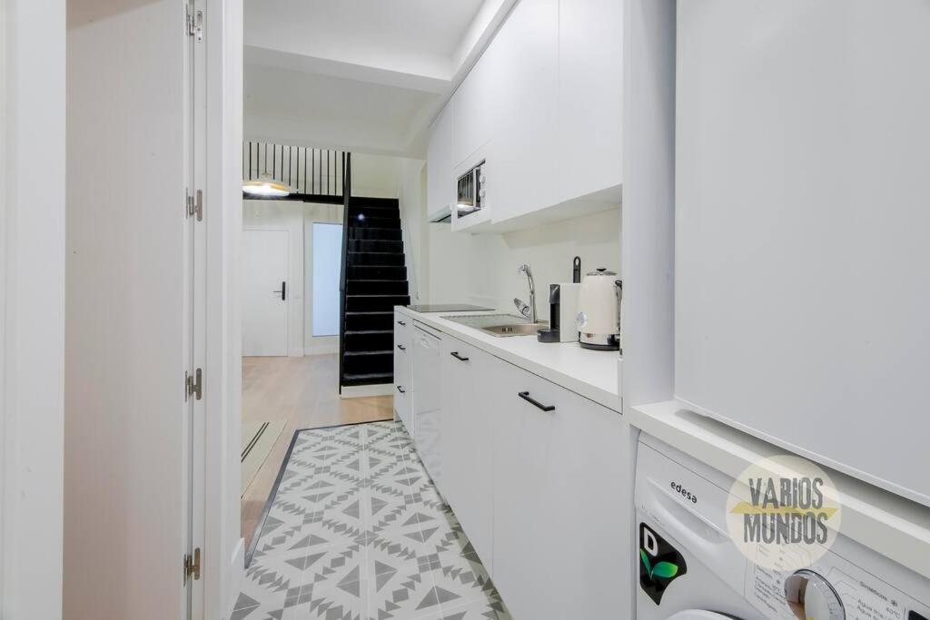 Nuevo Y Centrico Apt 7Px En Plena Plaza Del Carmen E2 Madrid Eksteriør bilde