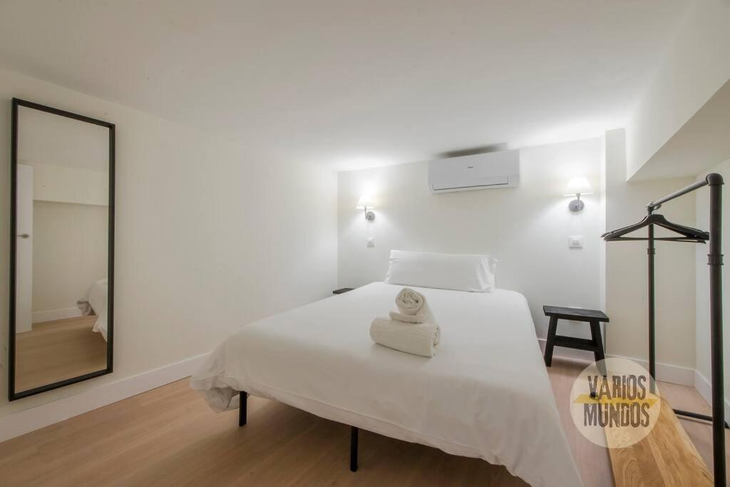 Nuevo Y Centrico Apt 7Px En Plena Plaza Del Carmen E2 Madrid Eksteriør bilde
